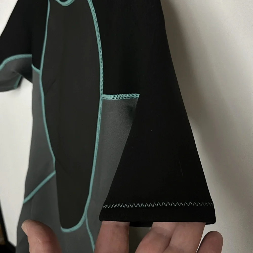 DBX Women's Shorty Neoprene Wetsuit Size 12 Item# WTB00174